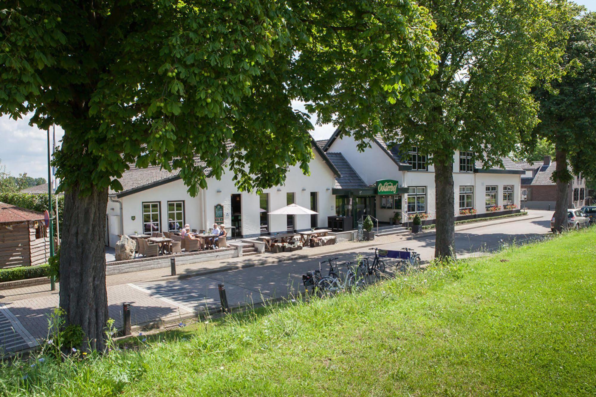 Restaurant Oolderhof Bv Roermond Exterior foto